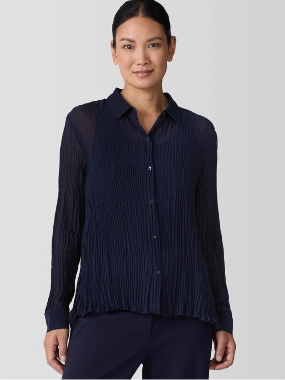 Eileen Fisher. Crinkled Sheer Silk Georgette Classic Collar Shirt. Ink. Medium.